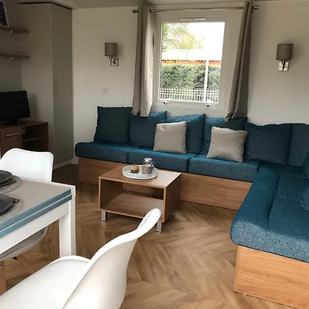 Les Champs 42 Campingplatz